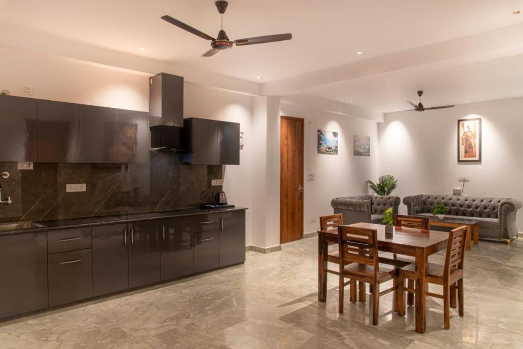 Mountain Height Kasauli Apartment Exterior foto